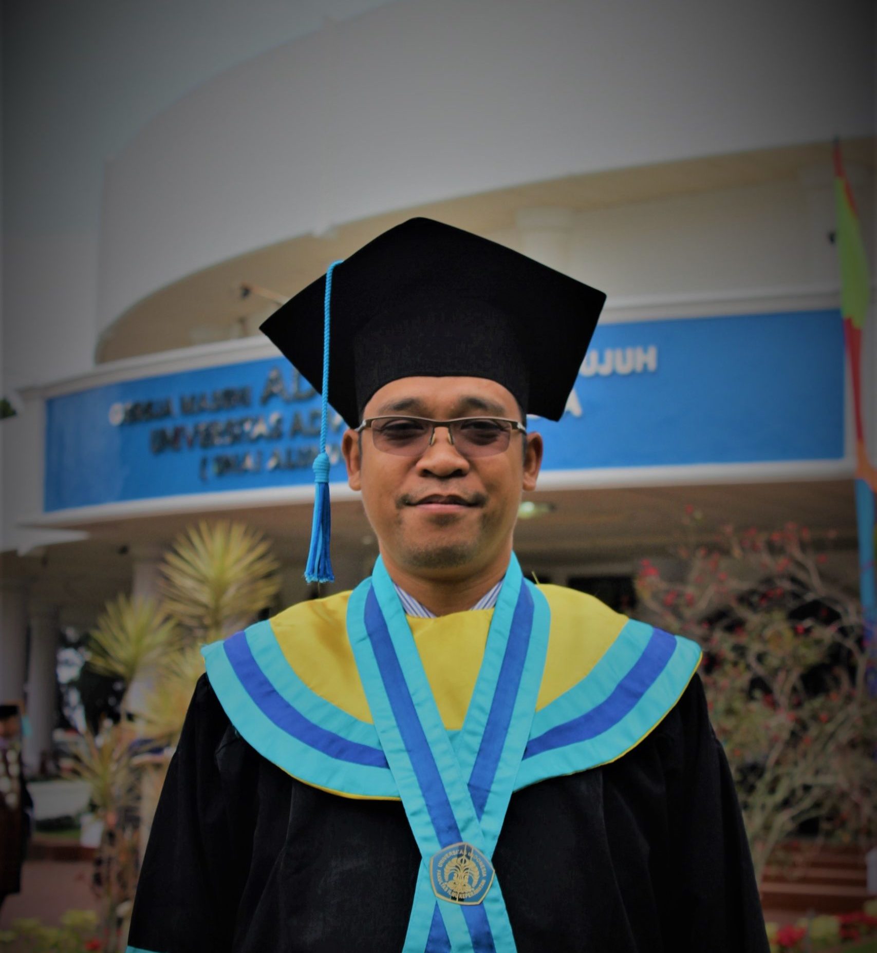 Sir-Denny-scaled-e1593585984827