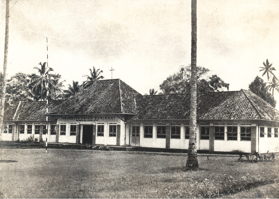 Gadobangkong School resized